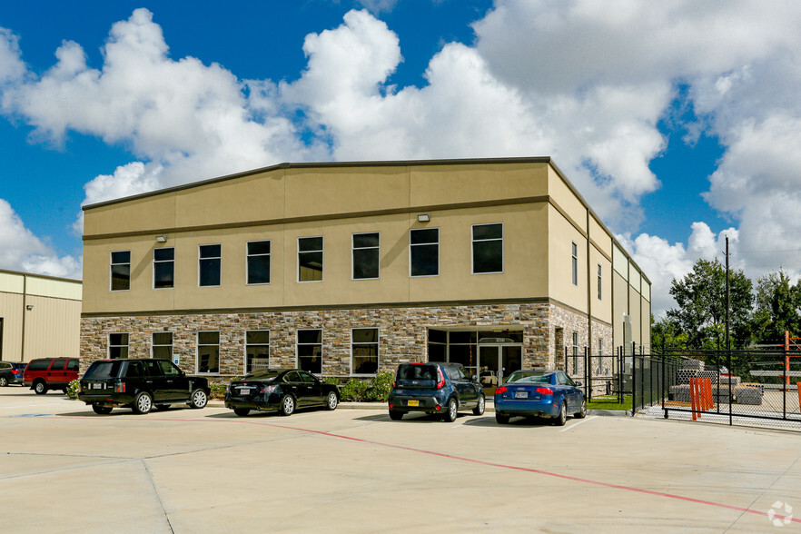 1427 Vanderwilt Ln, Katy, TX for lease - Primary Photo - Image 1 of 12