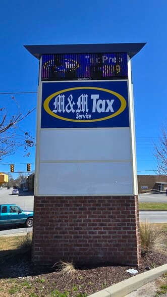 3003 S Main St, Anderson, SC for lease - Building Photo - Image 3 of 6