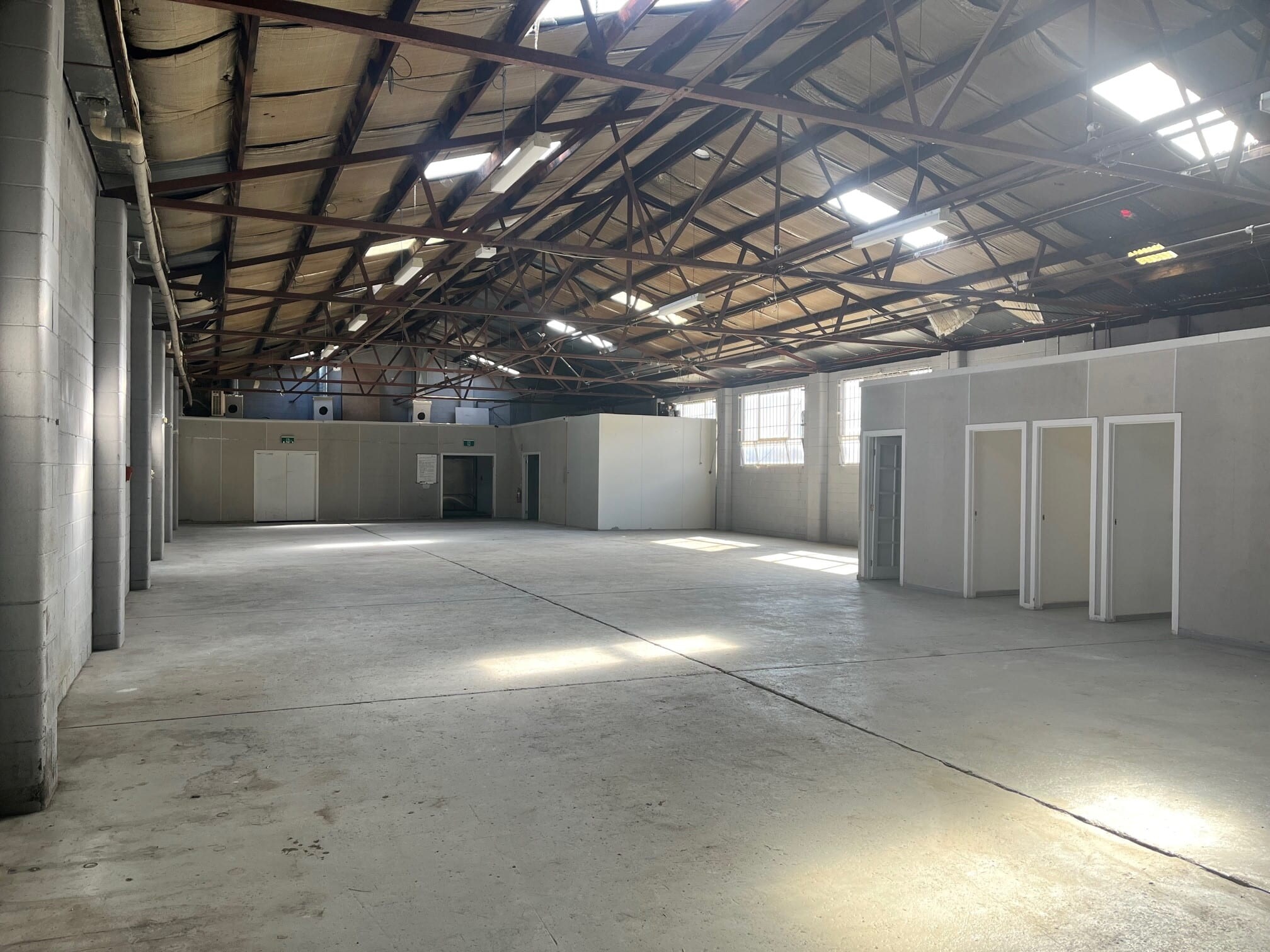 2 Joyce St, Springvale for lease Interior Photo- Image 1 of 4