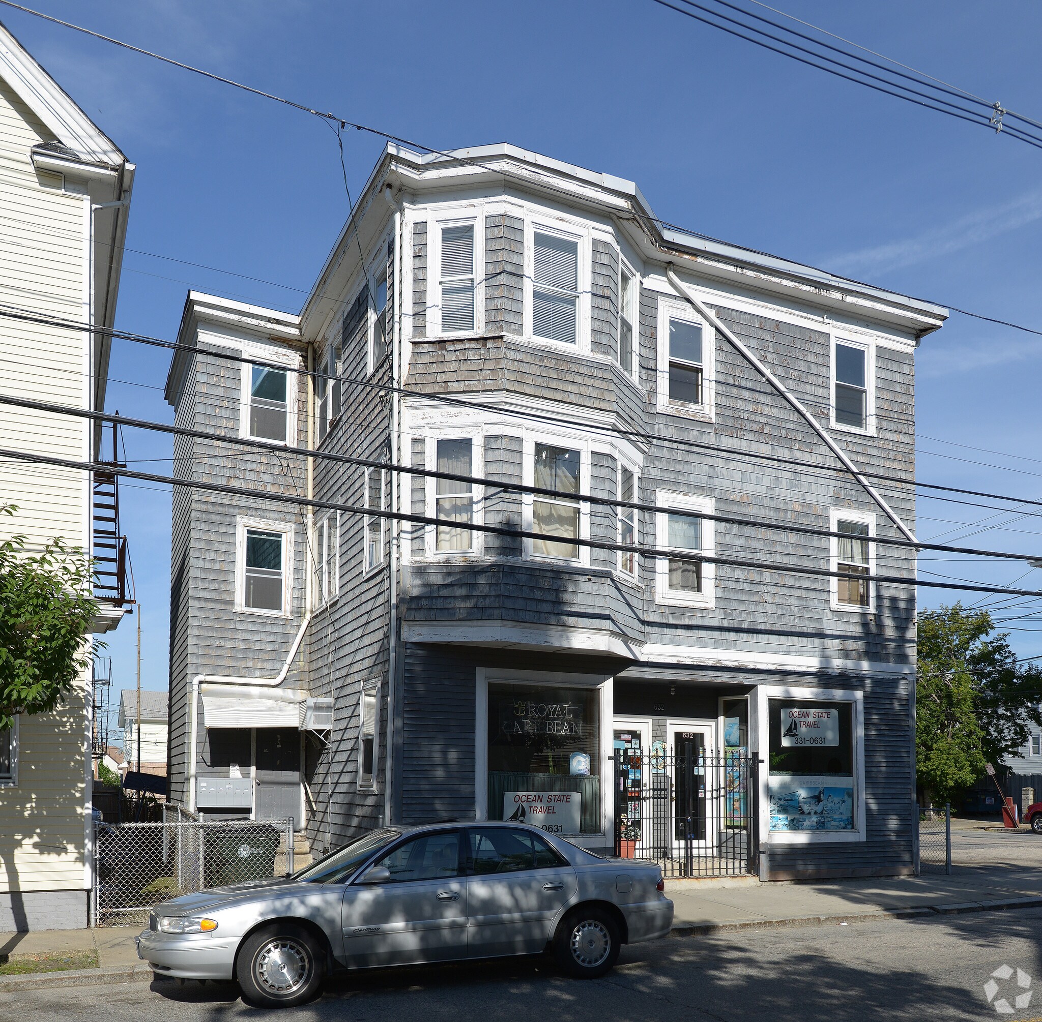 630-632 Charles St, North Providence, RI for sale Primary Photo- Image 1 of 1