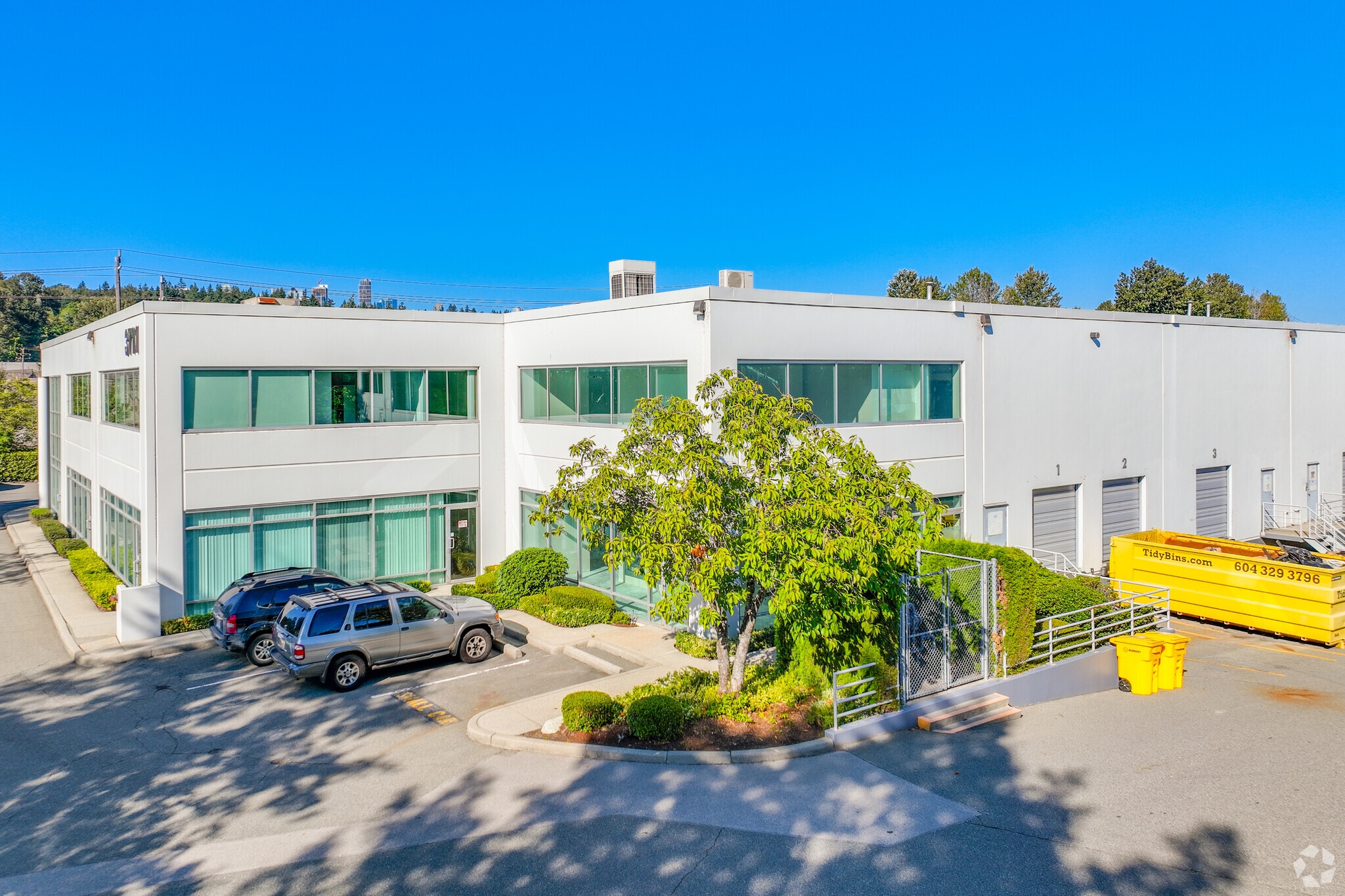 3711 N Fraser Way, Burnaby, BC for lease Building Photo- Image 1 of 5