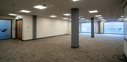 16-18 Gloucester St, Belfast for lease Interior Photo- Image 2 of 4