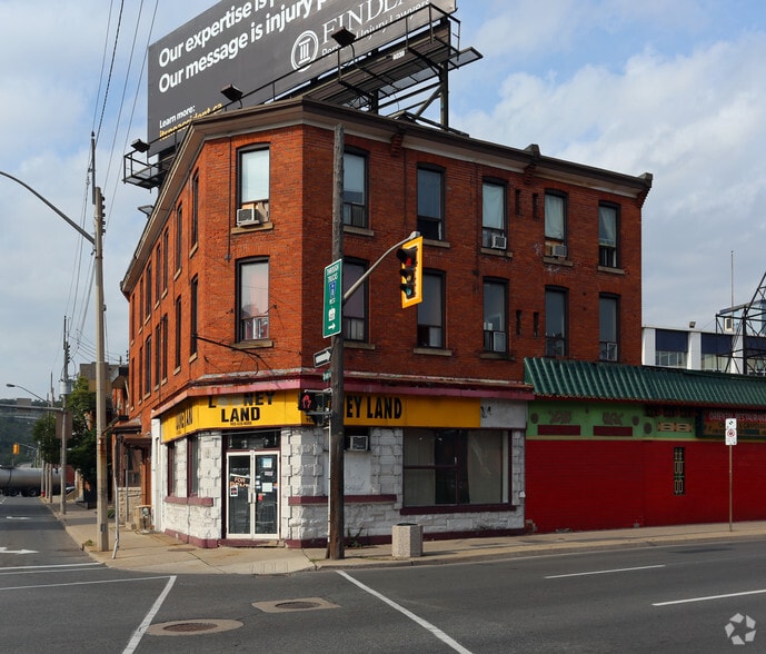 414 King St E, Hamilton, ON L8P 0B2