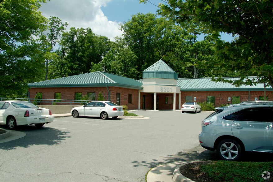 8201 Atlee Rd, Mechanicsville, VA for sale - Primary Photo - Image 1 of 1