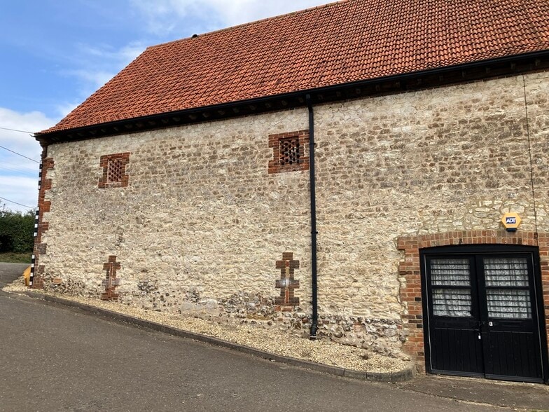 Abbey Rd, Kings Lynn for lease - Building Photo - Image 3 of 7