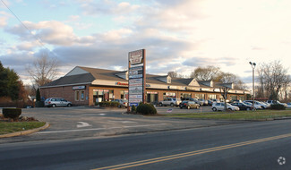 More details for 1047-1079 Queen St, Southington, CT - Retail for Lease