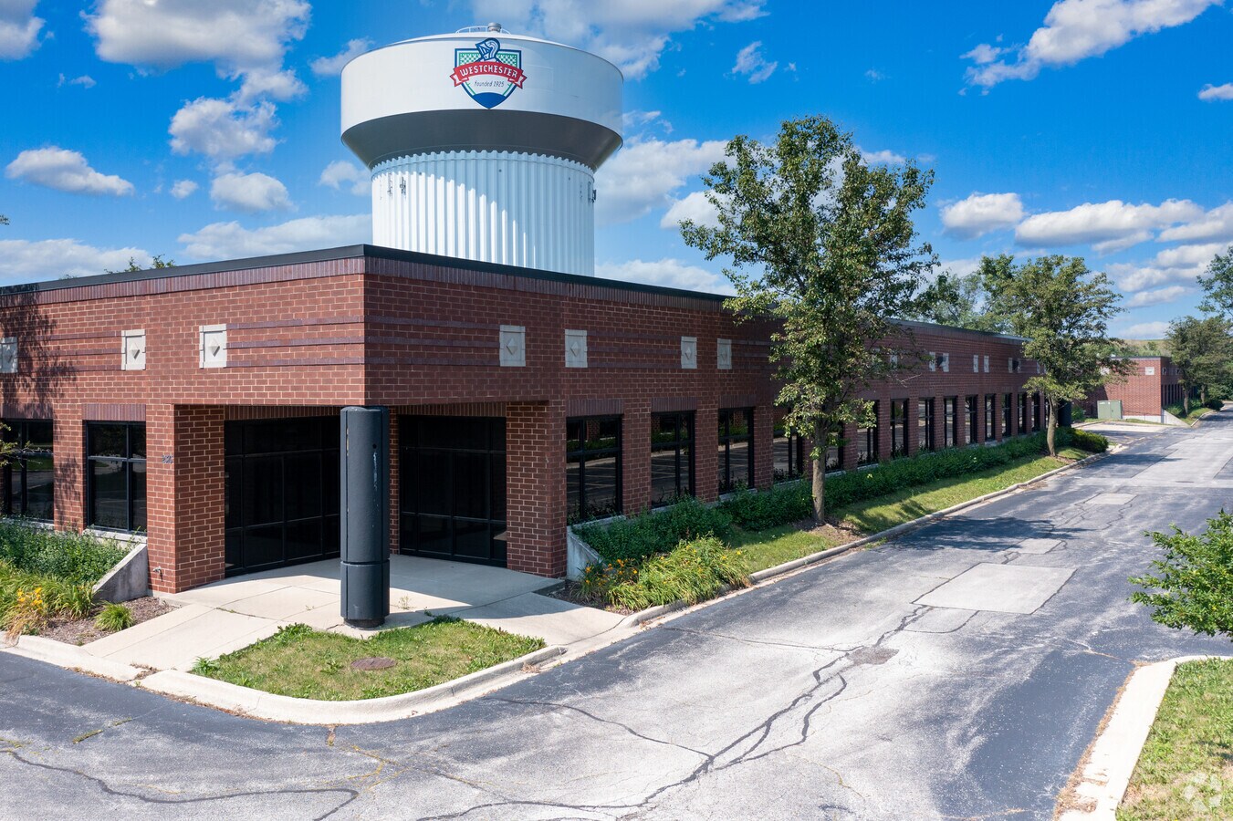 2315 Enterprise Dr, Westchester, IL 60154