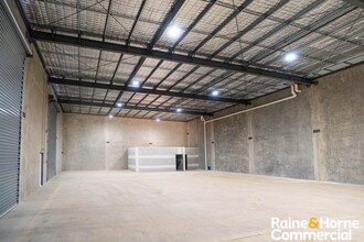 7 Hovell St, East Wagga Wagga for lease Interior Photo- Image 1 of 2