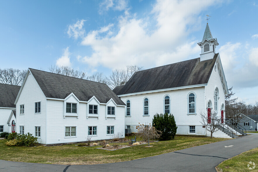 402 Main St, Middlefield, CT for sale - Primary Photo - Image 1 of 8