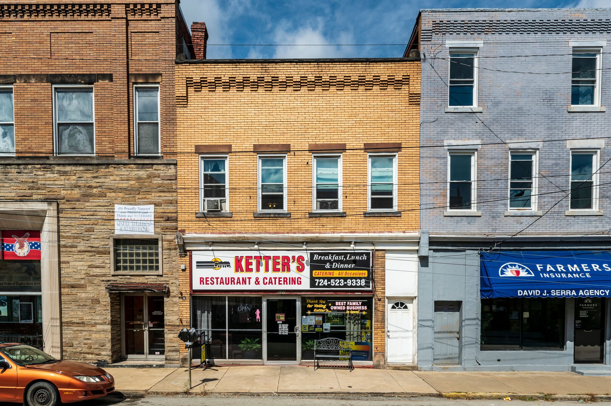 221 S 4th St, Jeannette, PA for sale Primary Photo- Image 1 of 1