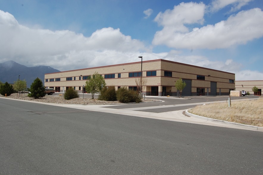 2480 Precision Dr, Minden, NV for lease - Primary Photo - Image 1 of 7