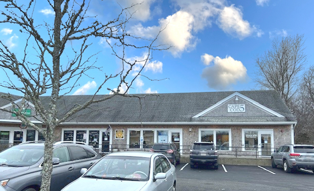 236-238 Edgartown-Vineyard Haven Rd, Edgartown, MA for lease Primary Photo- Image 1 of 9