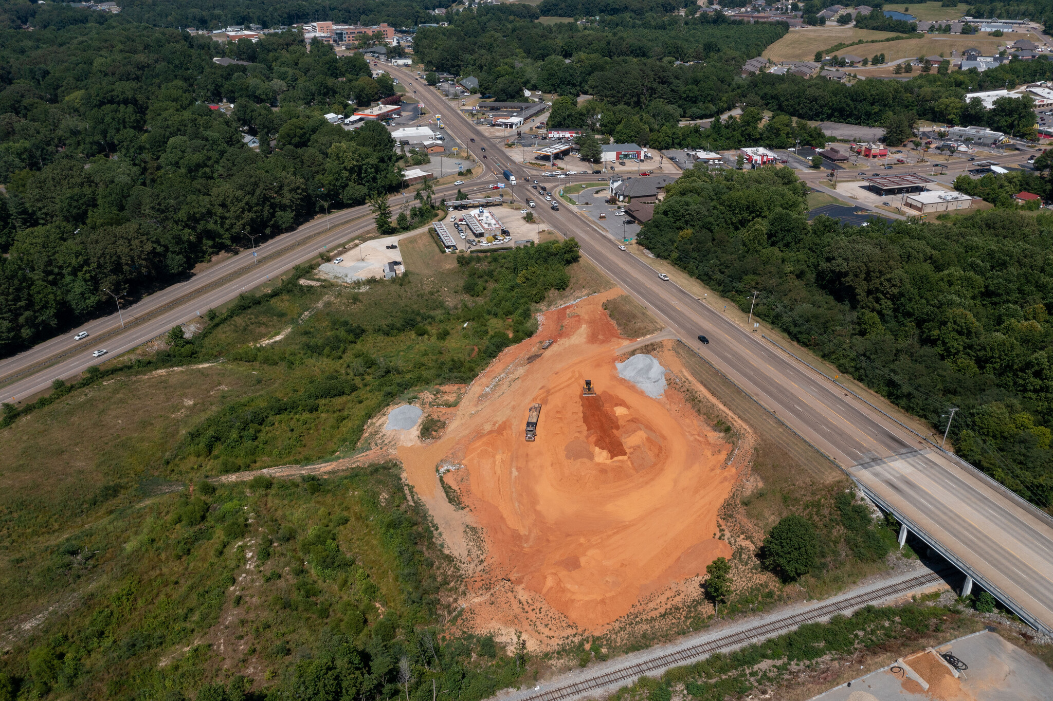 Tyson Ave & Veterans Drive, Paris, TN for sale Primary Photo- Image 1 of 8