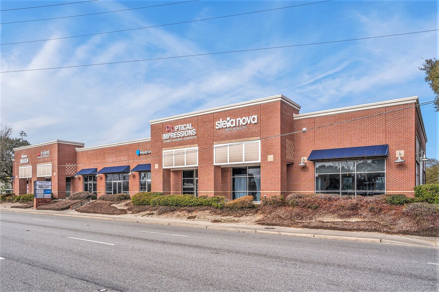 2048 Sam Rittenburg Blvd, Charleston, SC for lease - Building Photo - Image 1 of 16
