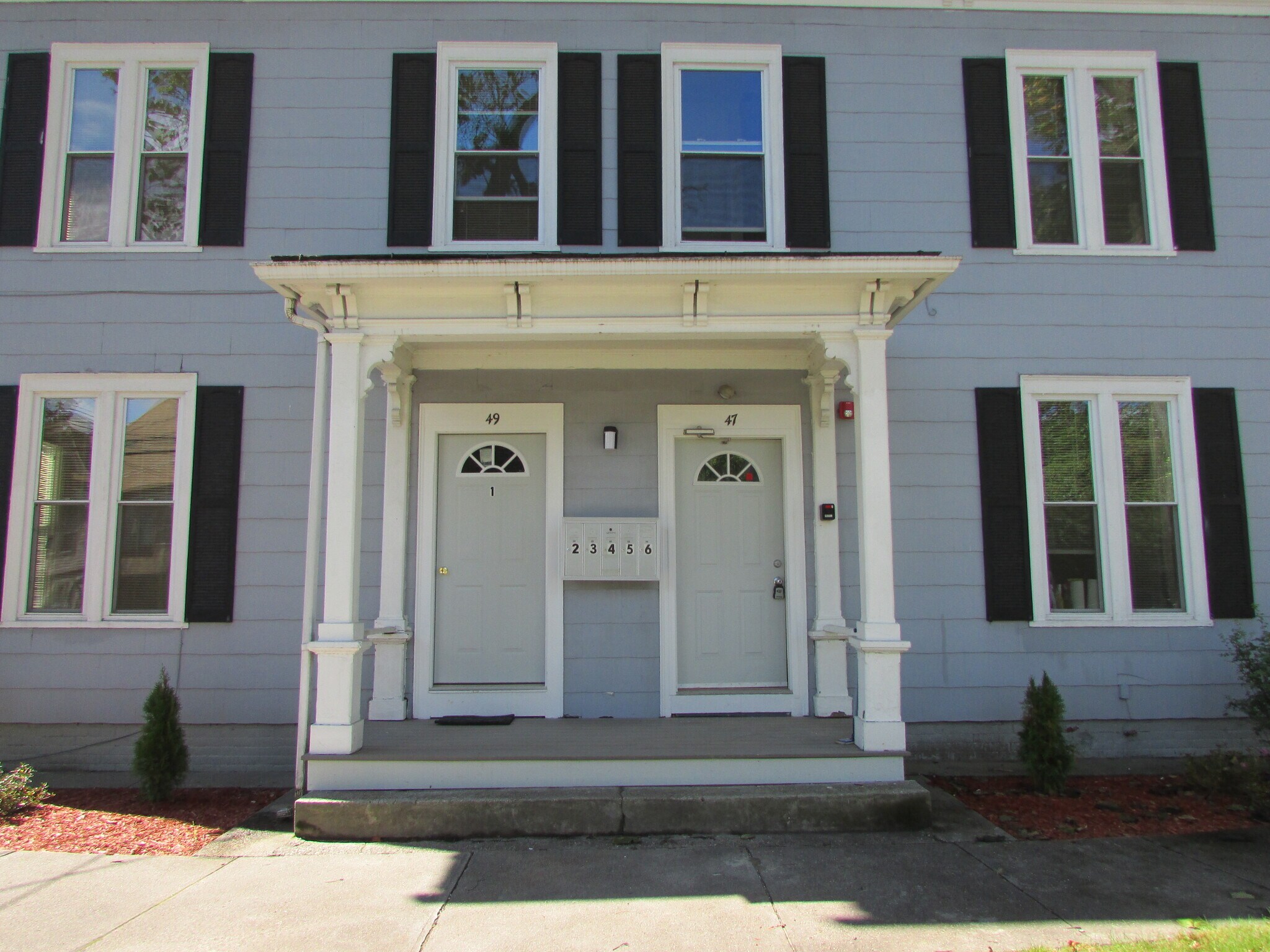 47-49 Providence St, Woonsocket, RI for sale Primary Photo- Image 1 of 1