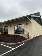 3300 Browns Mill Rd, Johnson City, TN for lease Building Photo- Image 1 of 6