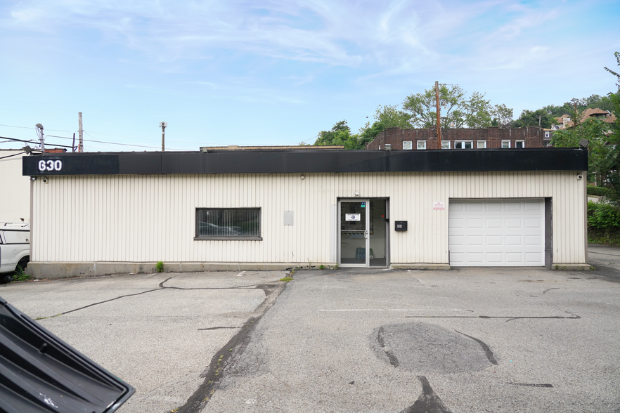 630 Ardmore Blvd, Wilkinsburg, PA for sale - Building Photo - Image 2 of 5