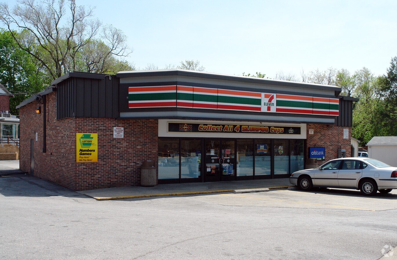 1972 W Main St, Norristown, PA 19403