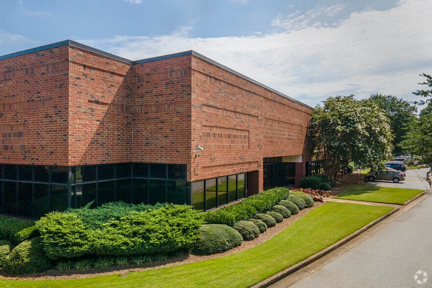 3400 Rivergreen Ct Duluth GA 30096 LoopNet 3400 Rivergreen Ct Duluth GA 30096 LoopNet