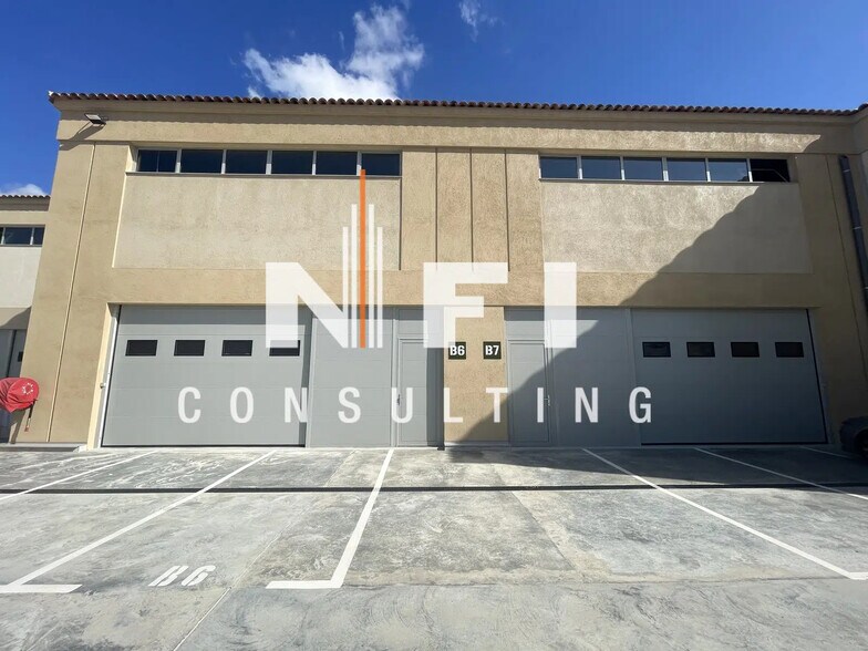 Flex in Valbonne for lease - Building Photo - Image 2 of 4