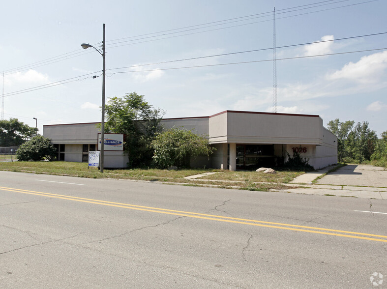 1026 Ann Arbor St, Flint, MI for sale - Primary Photo - Image 1 of 3