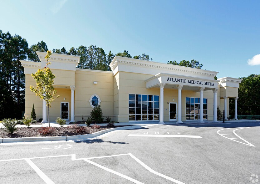 2541 N Queen St, Kinston, NC for sale - Building Photo - Image 1 of 13