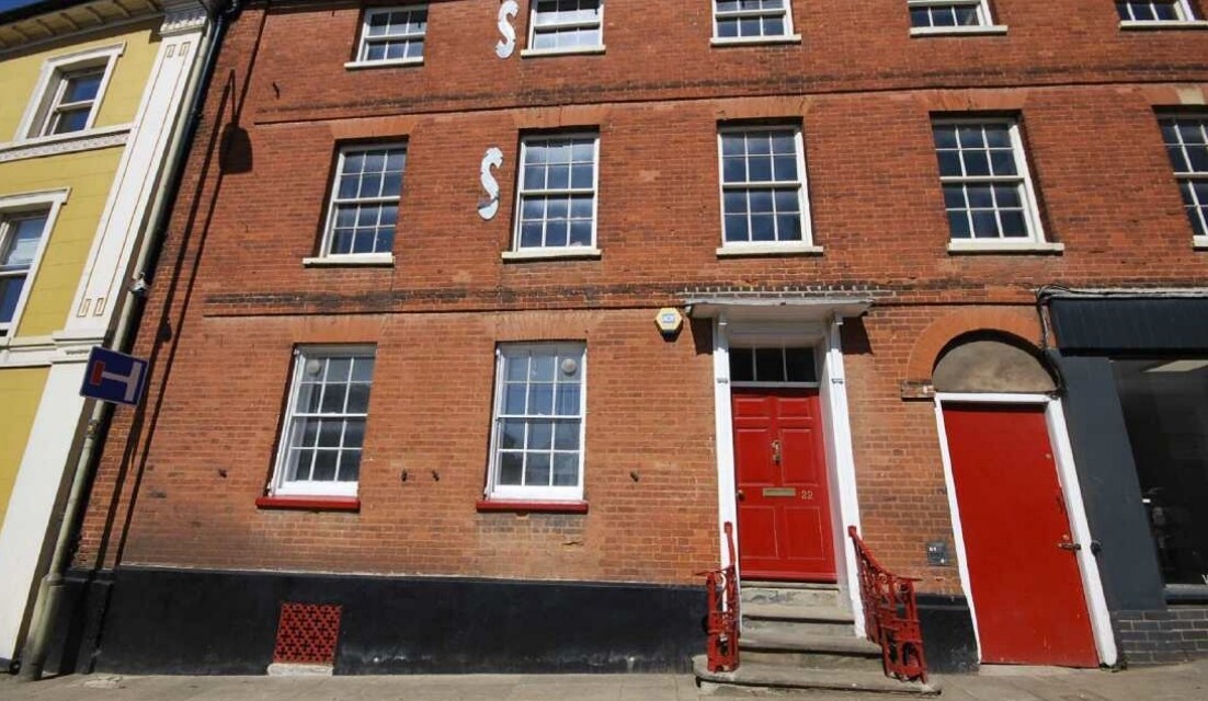 22 High St, Lutterworth for sale Primary Photo- Image 1 of 1