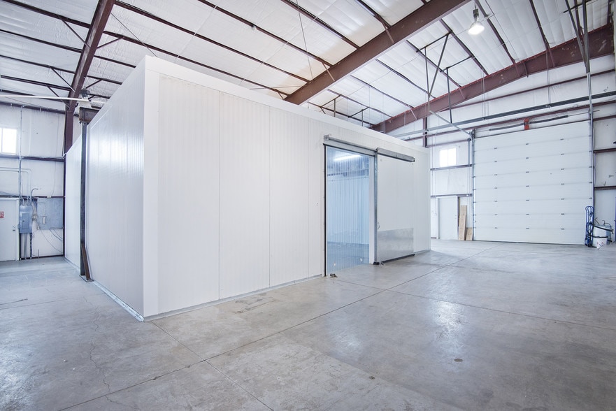 101 Airpark, Gypsum, CO for lease - Building Photo - Image 3 of 10