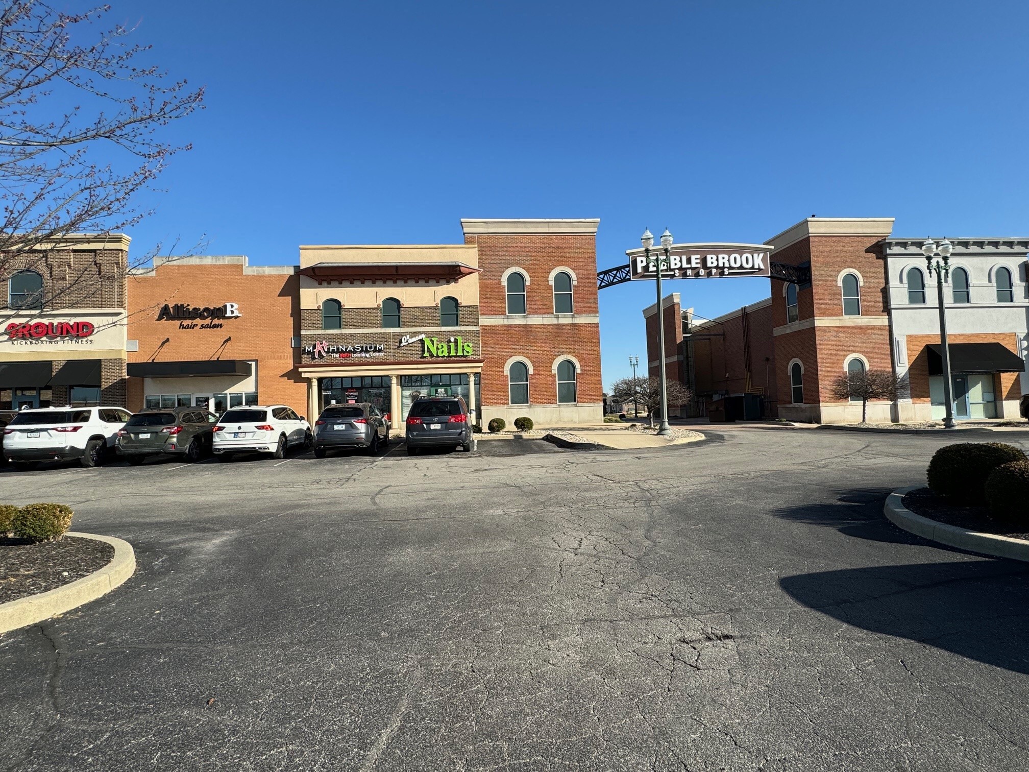 5651 Pebble Village Ln, Noblesville, IN for lease Building Photo- Image 1 of 7