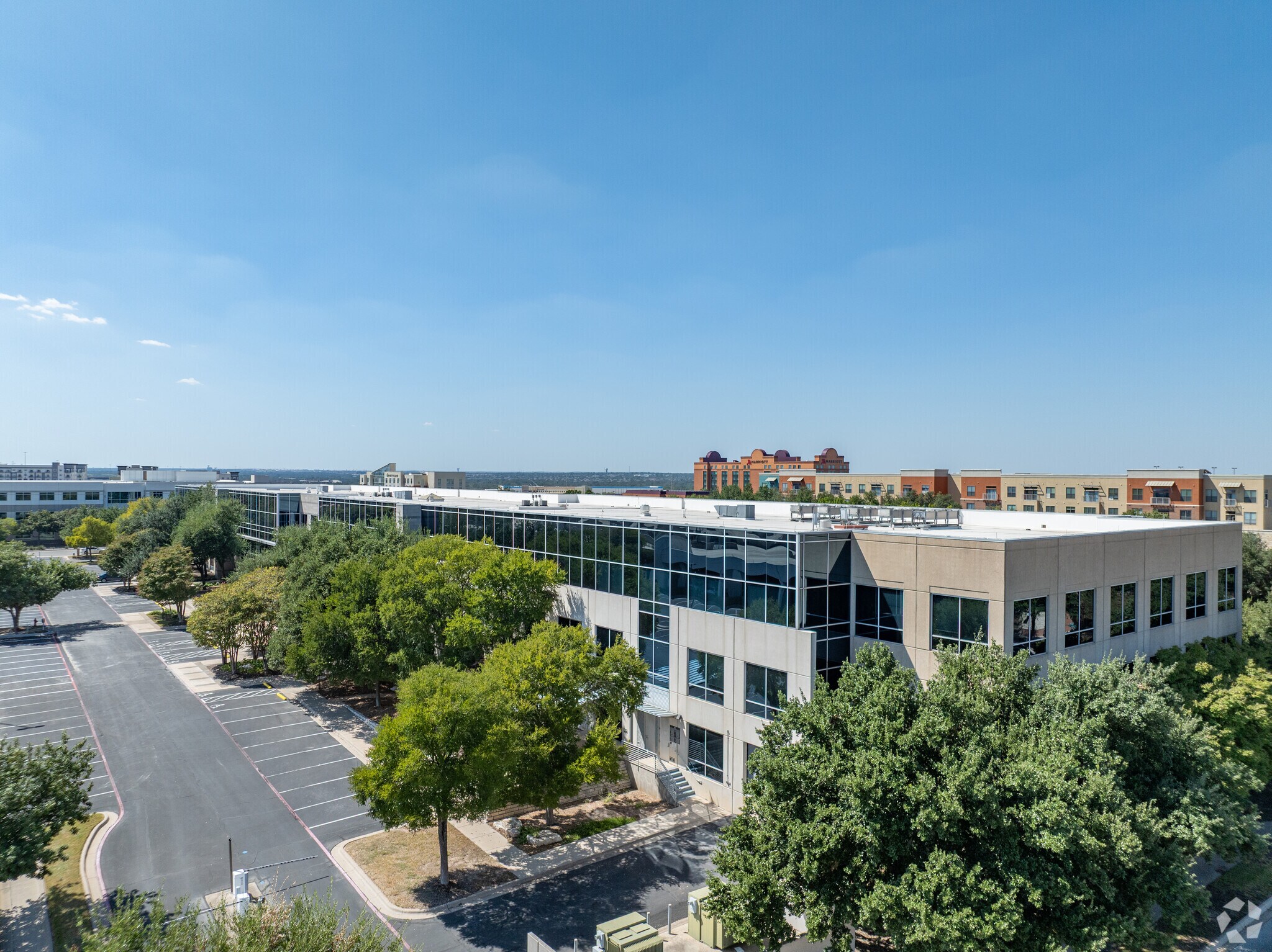 301 Sundance Pky, Round Rock, TX for sale Primary Photo- Image 1 of 1