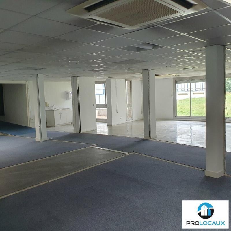 Flex in Meylan for lease Interior Photo- Image 1 of 6
