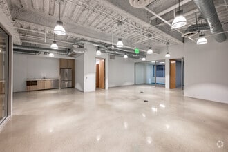 800 E Colorado Blvd, Pasadena, CA for lease Interior Photo- Image 1 of 3