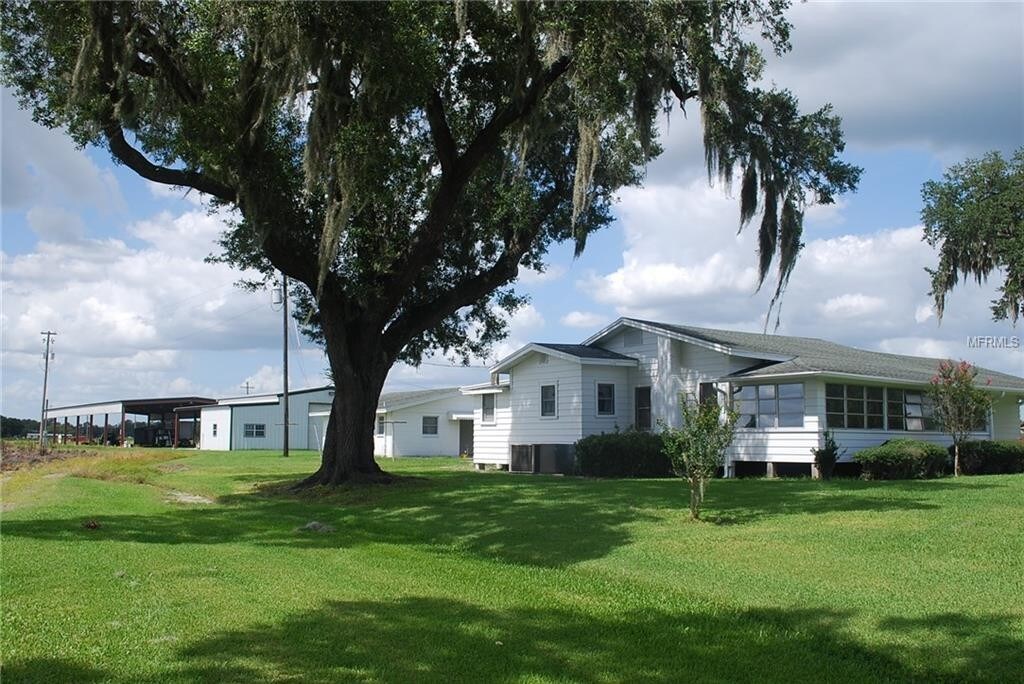 13146 Tom Gallagher Rd, Dover, FL 33527