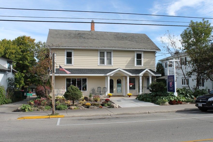 4158 Main St, Fish Creek, WI for sale - Building Photo - Image 1 of 1