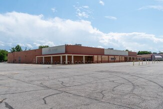 More details for 15900 Lake Shore Blvd, Cleveland, OH - Retail for Lease