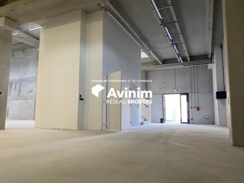 Industrial in Le Muy for lease - Interior Photo - Image 2 of 18
