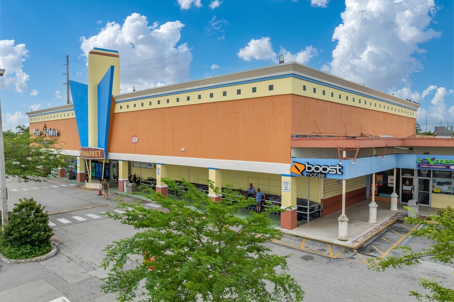 Miami Gardens Shopping Plaza - Commercial Real Estate