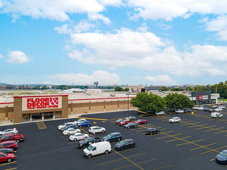 3420-3430 Preston Hwy, Louisville, KY for sale - Building Photo - Image 1 of 1