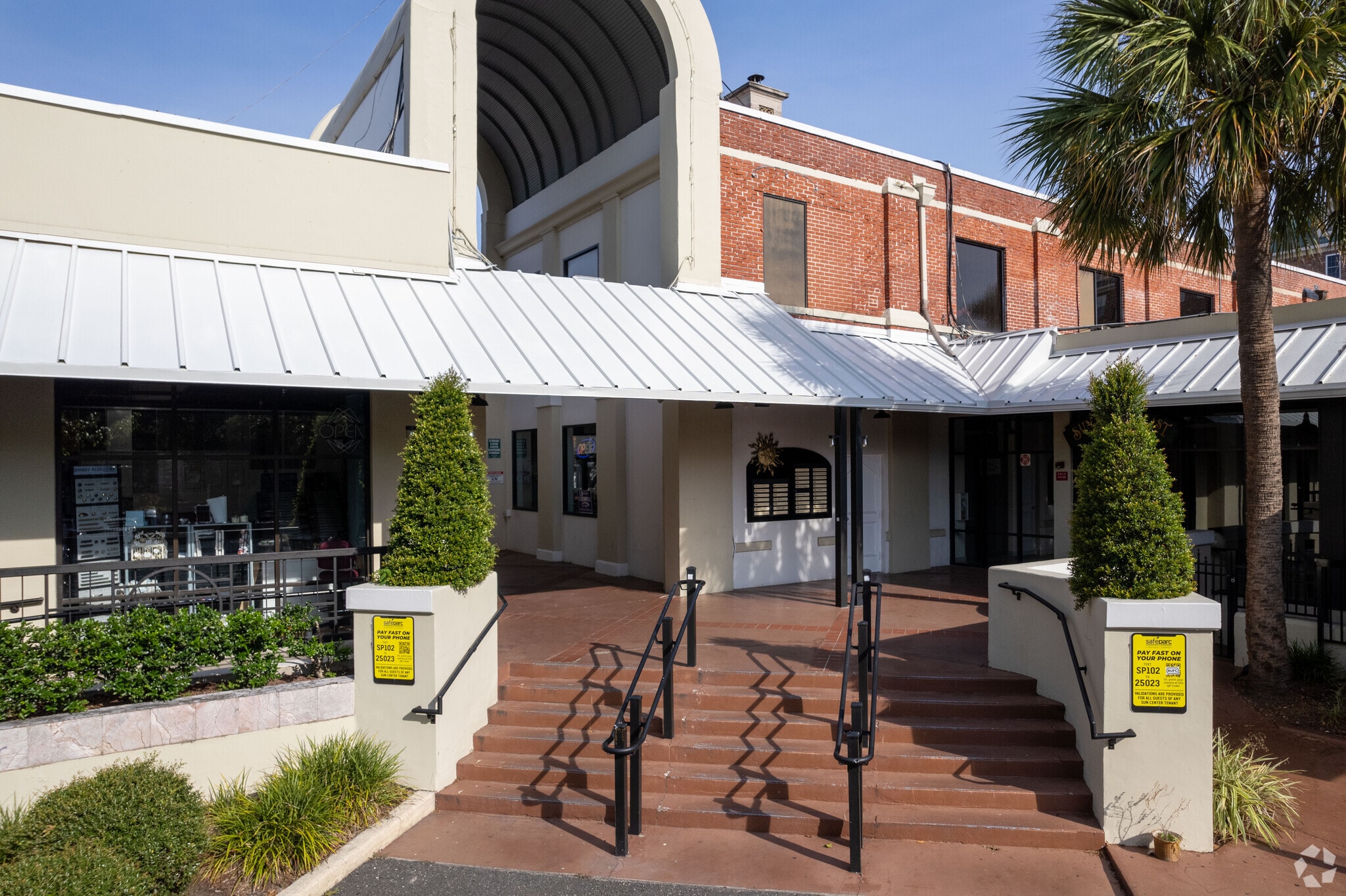 101 SE 2nd Pl, Gainesville, FL 32601 Sun Center