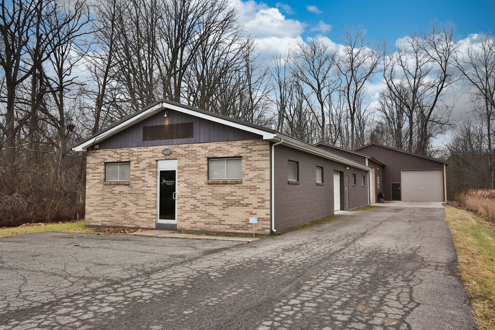 435 Trabold Rd, Rochester, NY for sale Primary Photo- Image 1 of 1