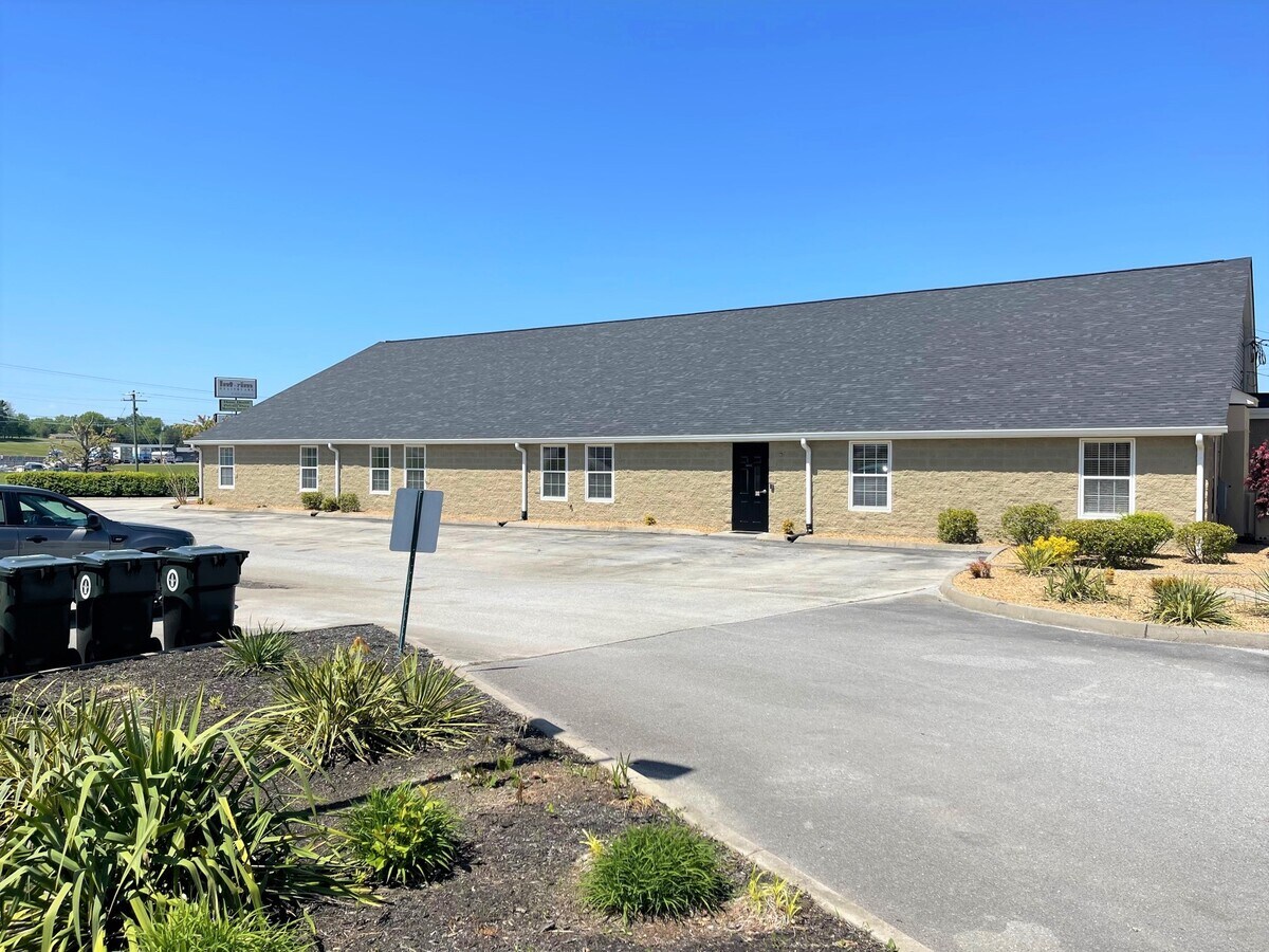 2482 Brights Pike, Morristown, TN 37814