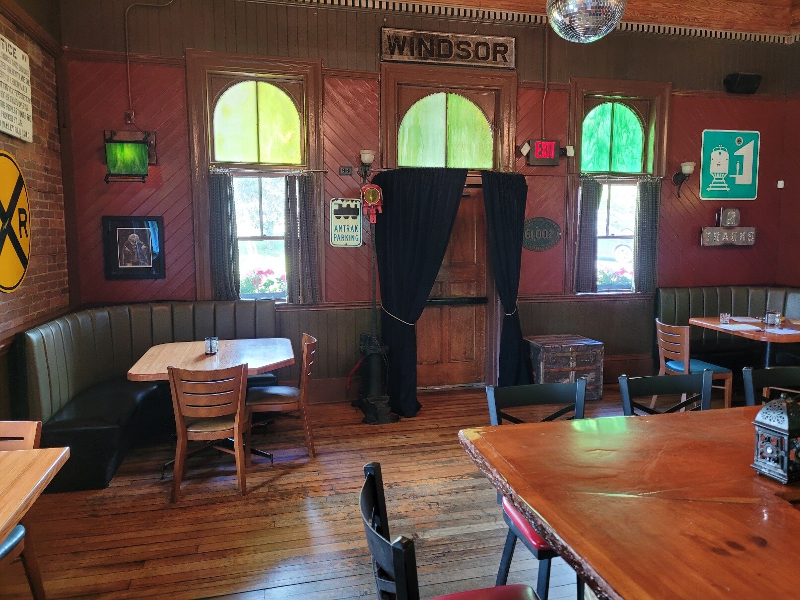 26 Depot Ave, Windsor, VT 05089 Windsor Station Restaurant