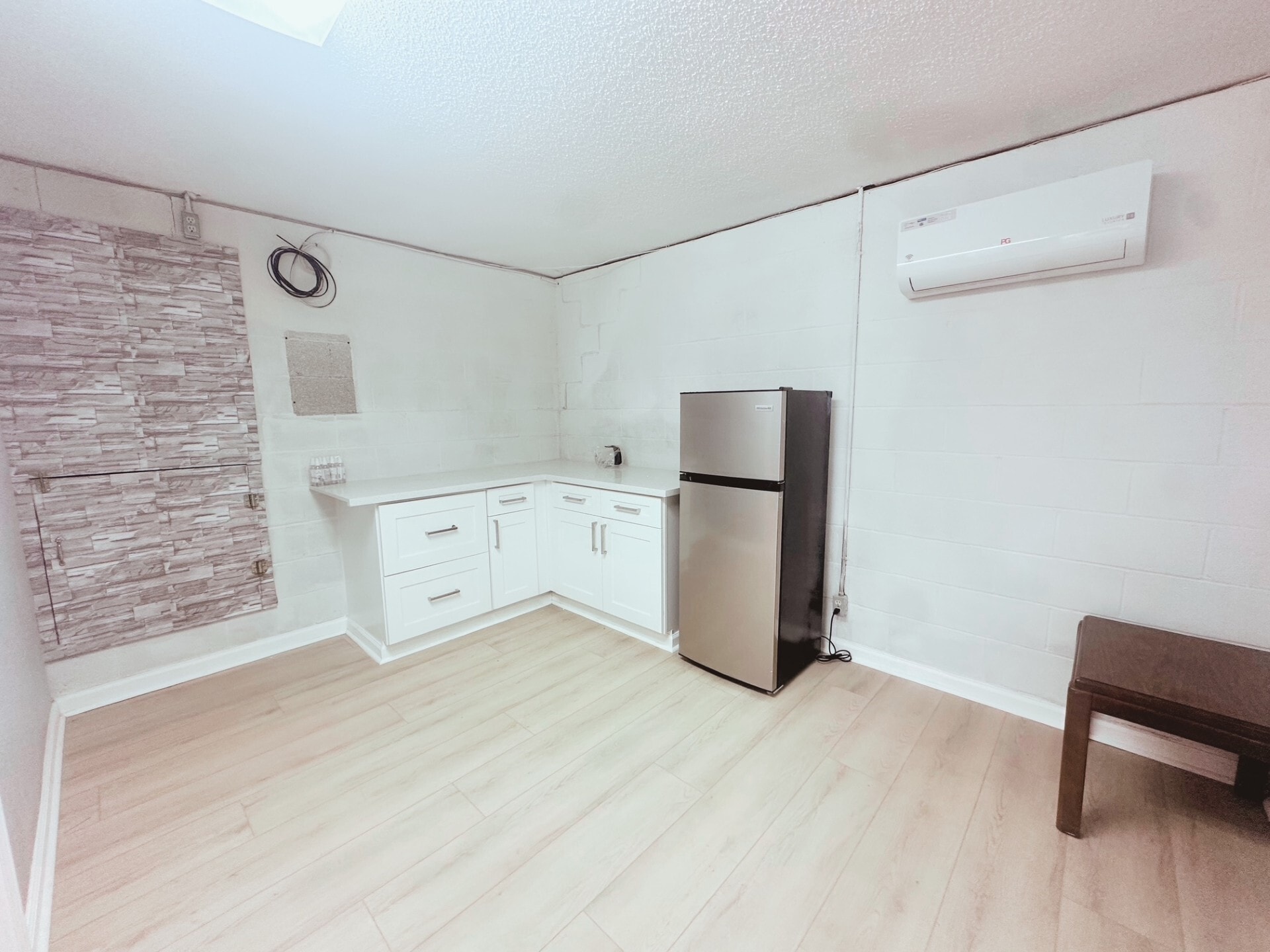 715 Hobson Ave, Hot Springs National Park, AR for lease Interior Photo- Image 1 of 2