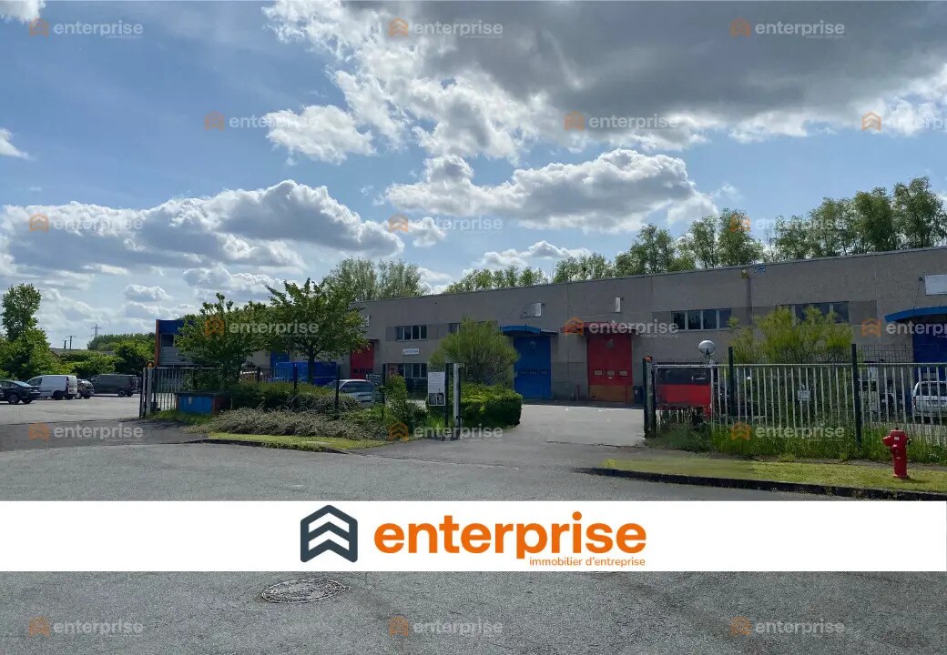 Flex in Bondues for lease Building Photo- Image 1 of 7