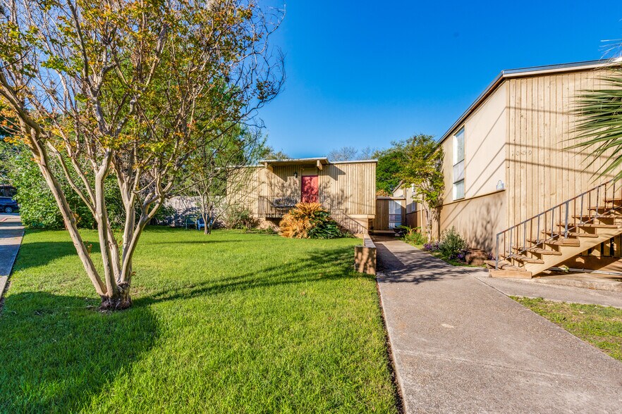 1009 Townsend Ave, San Antonio, TX for sale - Building Photo - Image 1 of 1