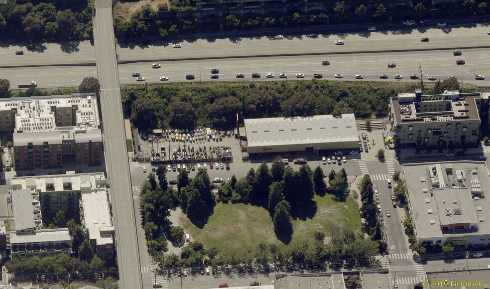 700 Indiana St, San Francisco, CA for lease - Aerial - Image 2 of 4