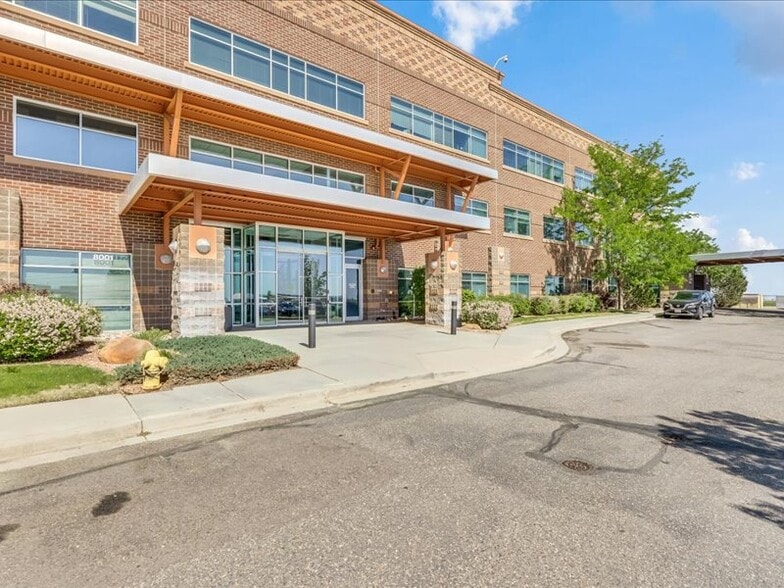 8001 S InterPort Blvd, Englewood, CO for lease - Building Photo - Image 1 of 31