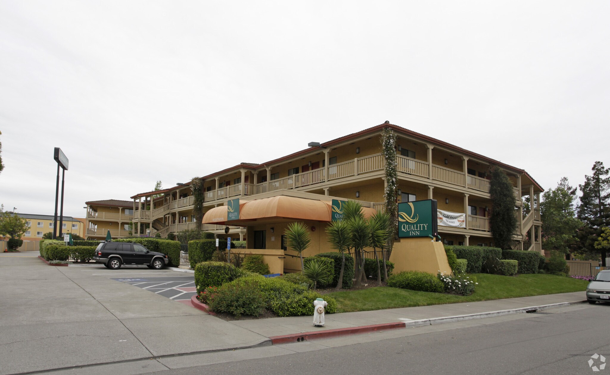 8471 Enterprise Way, Oakland, CA for sale Building Photo- Image 1 of 1