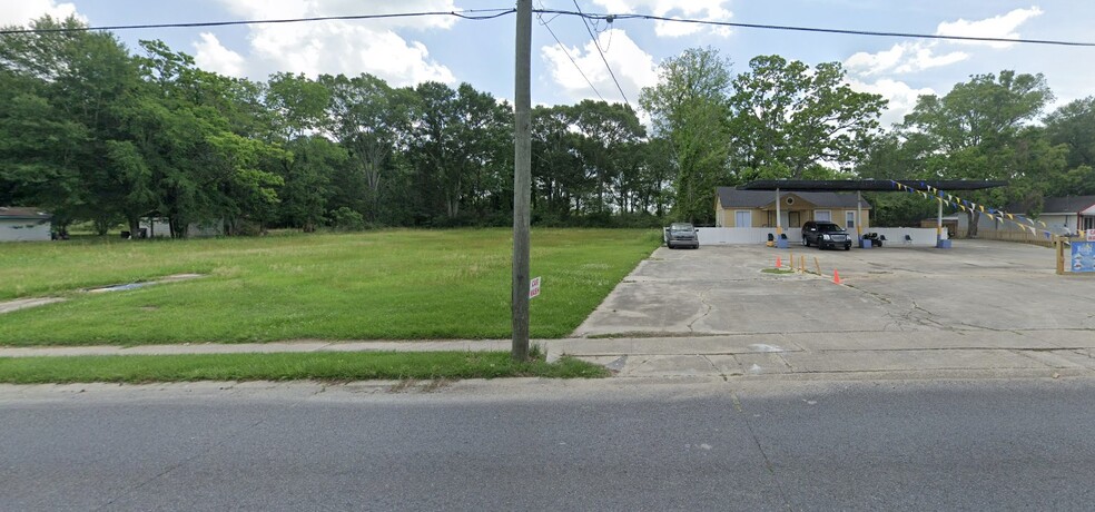 4038 Groom Rd, Baker, LA for sale - Building Photo - Image 1 of 12