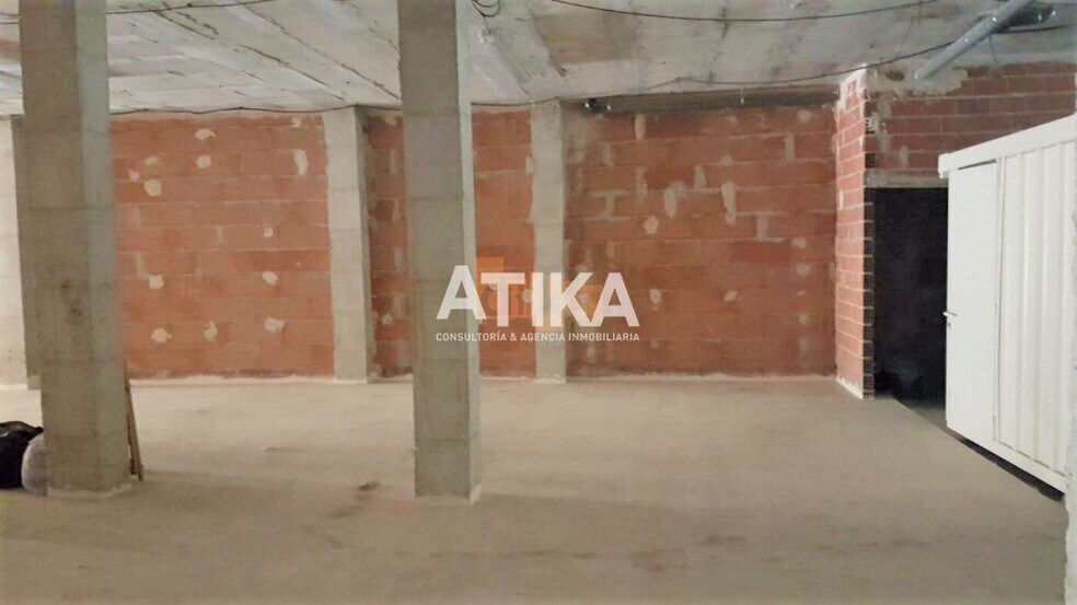 Retail in València for sale - Building Photo - Image 3 of 7